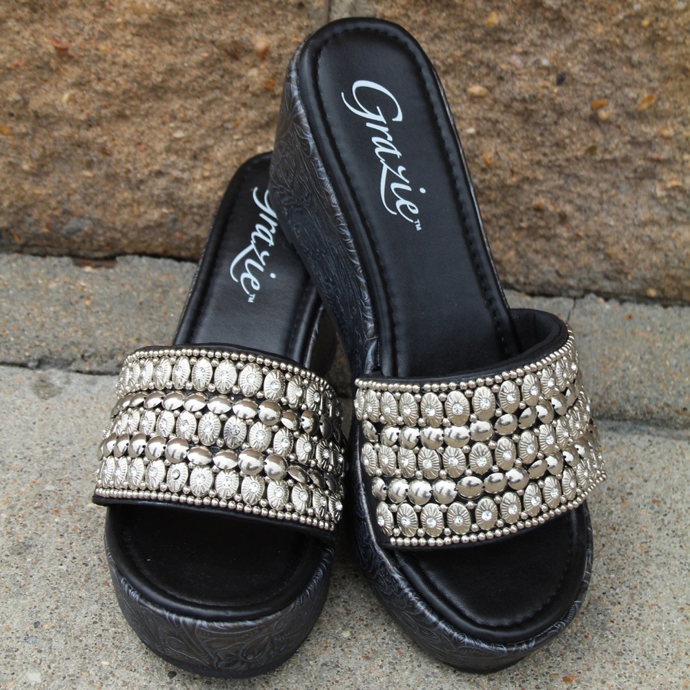 Grazie Women's Bracelet Sandals Flip Flop Black